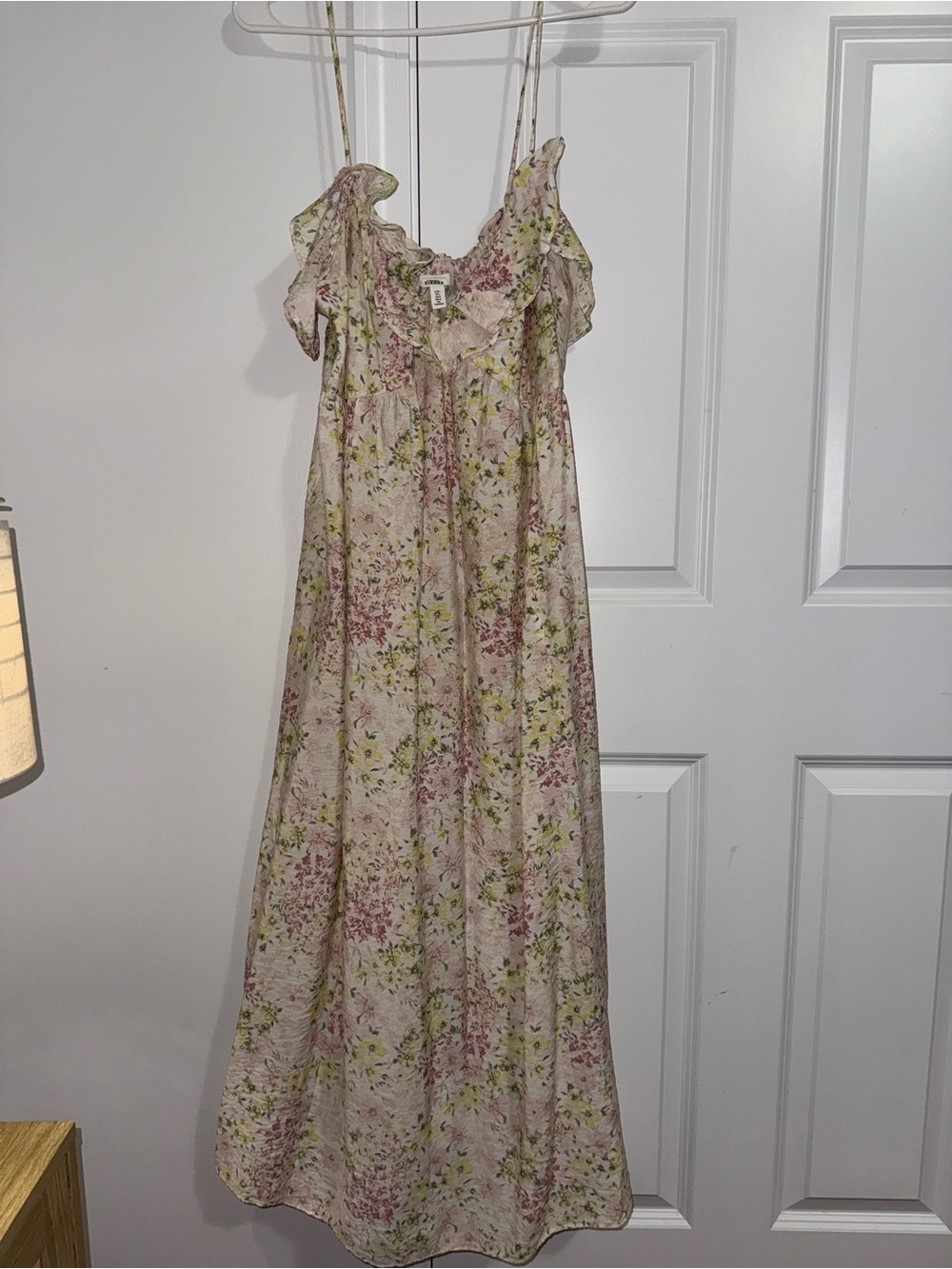 Floral Ruffle Dress - Picture 3 of 6